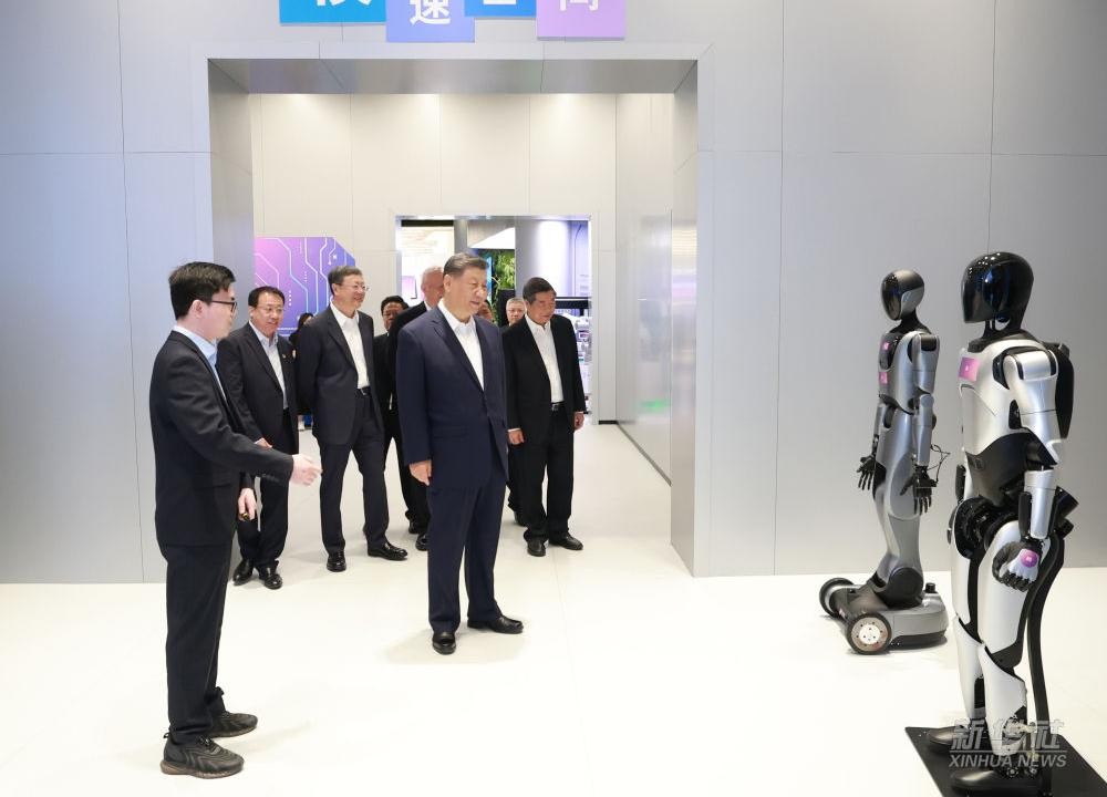 习近平总书记到上海调研，金年汇代表具身智能行业汇报进展